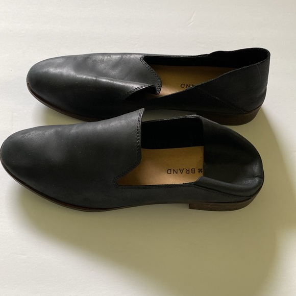 LUCKY BRAND navy leather loafer - Picture 8 of 8